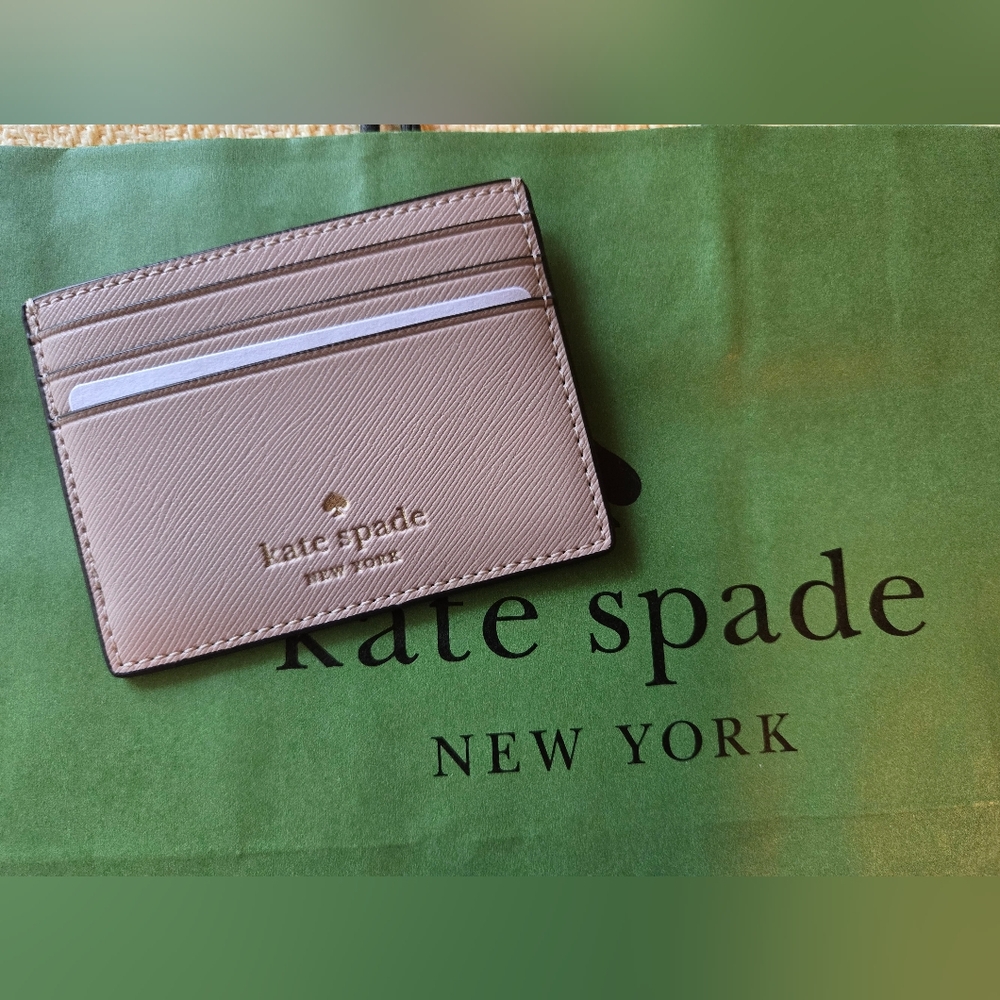 NWT Kate Spade Card Case in Warm Beige